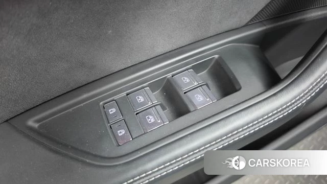 Audi e-Tron id 4921624 из Кореи 32