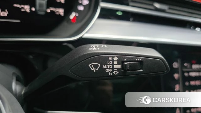 Audi A8 (D5) id 4929682 из Кореи 32