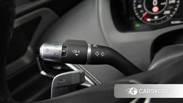 Jaguar XE id 4992603 из Кореи 32