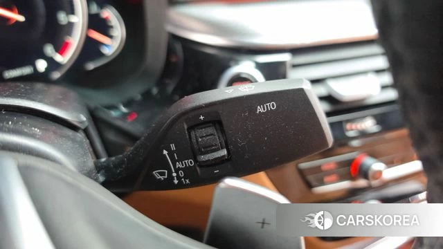 BMW 5 Series (G30) id 4937796 из Кореи 32