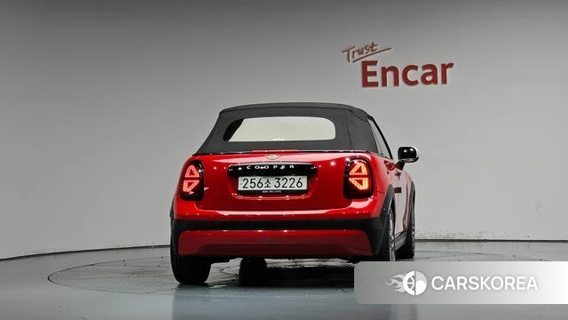 Mini Cooper C Convertible 4th Generation id 4964461 из Кореи 33