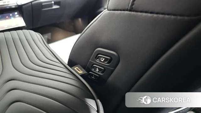 Hyundai Grandeur Hybrid (GN7) id 5002409 из Кореи 33