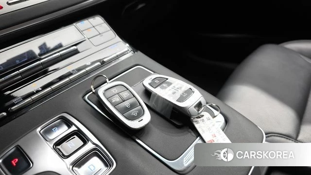 Hyundai The New Grandeur IG id 4779969 из Кореи 33