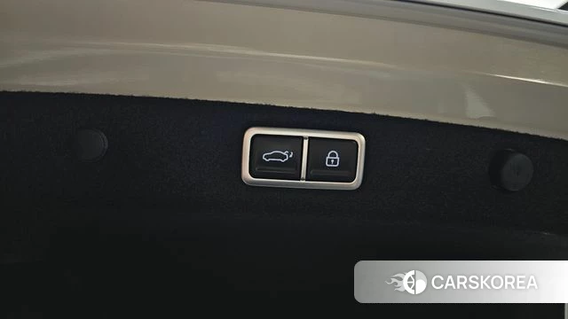 Hyundai Grandeur Hybrid (GN7) id 5021223 из Кореи 33