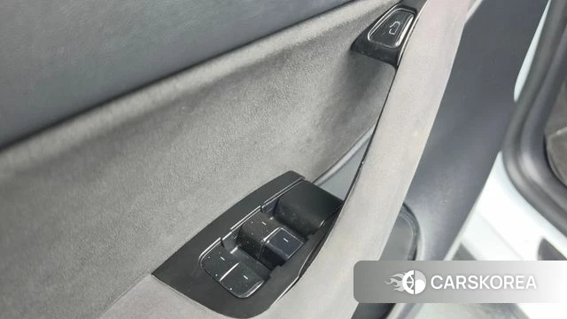 Tesla Model Y id 4726065 из Кореи 33