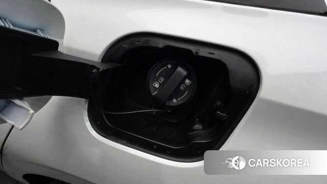 Kia The New K8 Hybrid id 5038816 из Кореи 33
