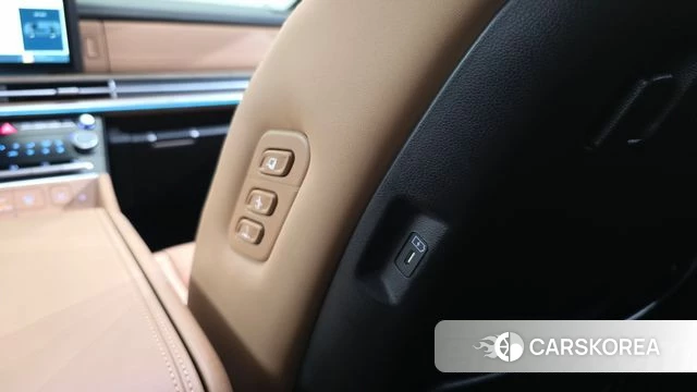 Hyundai Santa Fe (MX5) id 4985150 из Кореи 33