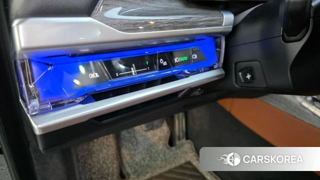 BMW 7 Series (G70) id 4995786 из Кореи 33