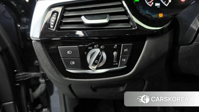 BMW 5 Series (G30) id 4977690 из Кореи 33