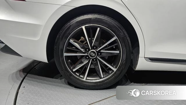 Hyundai The New Grandeur IG id 4542864 из Кореи 27