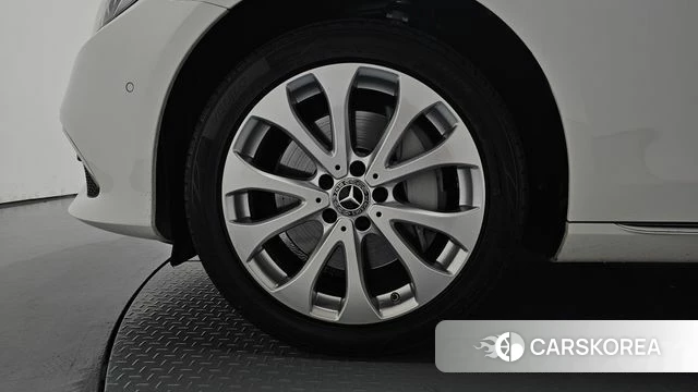Mercedes-Benz E-Class W213 id 4930390 из Кореи 38
