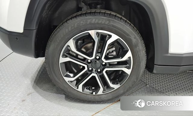 Jeep Compass 2nd Generation id 5012465 из Кореи 24