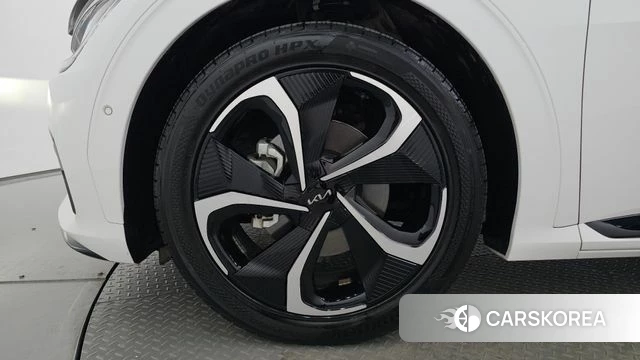 Kia EV6 id 5002971 из Кореи 29