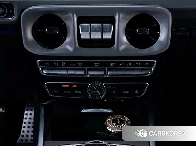 Mercedes-Benz G-Class 2023 Черный из Китая, фото 4