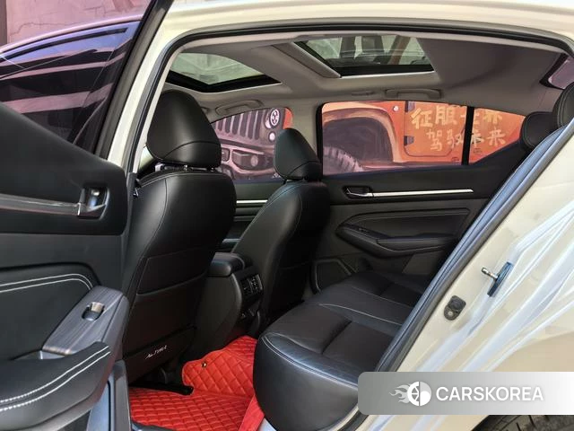 Nissan Altima 2021 Белый из Китая, фото 4