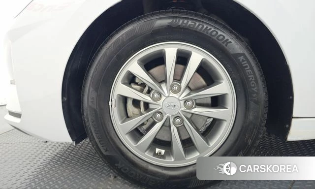 Hyundai The New Avante AD id 5048350 из Кореи 24
