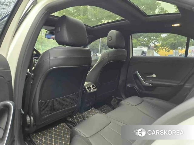 Mercedes-Benz A-Class 2021 Белый из Китая, фото 4