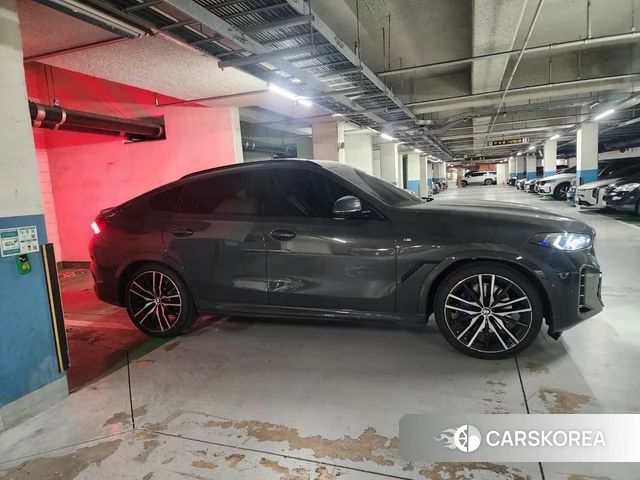 BMW X6 (G06) 2026 Серый из Кореи, фото 5