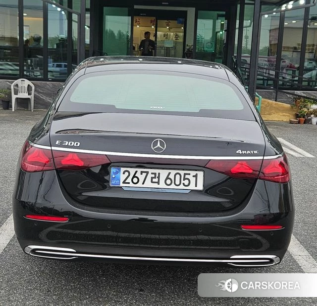 Mercedes-Benz E-Class W214 2024 Черный из Кореи, фото 4