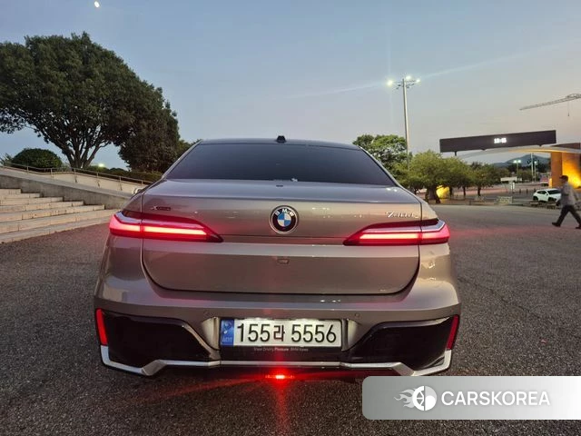 BMW 7 Series (G70) id 4928350 из Кореи 12