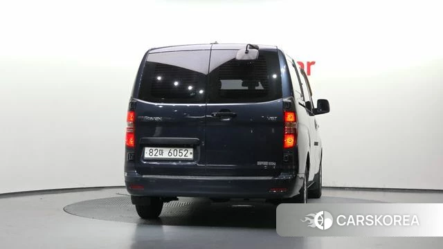 Hyundai The New Grand Starex id 4978271 из Кореи 14