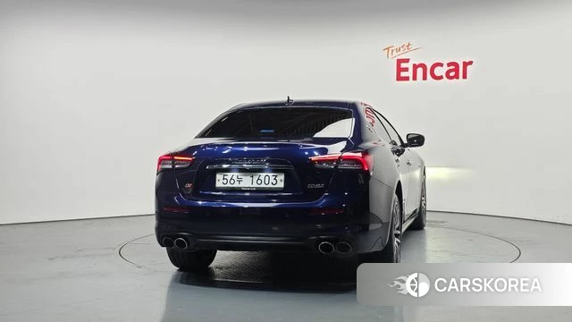 Maserati Ghibli id 3905608 из Кореи 14