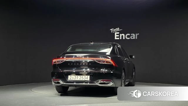 Hyundai The New Grandeur IG id 5023096 из Кореи 26