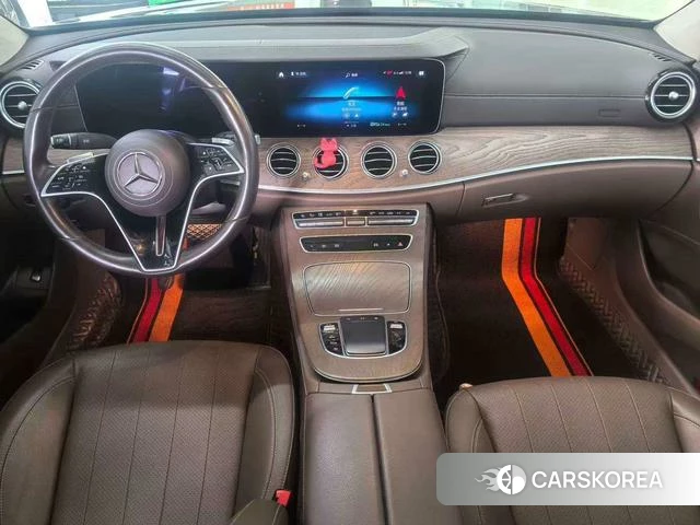 Mercedes-Benz E-Class 2022 Черный из Китая, фото 4