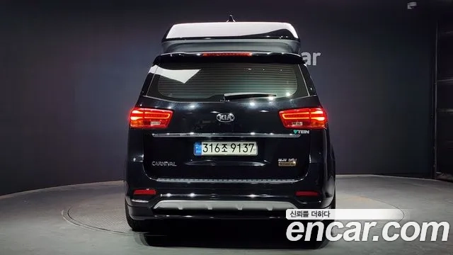 Kia The New Carnival id 2912020 из Кореи 14