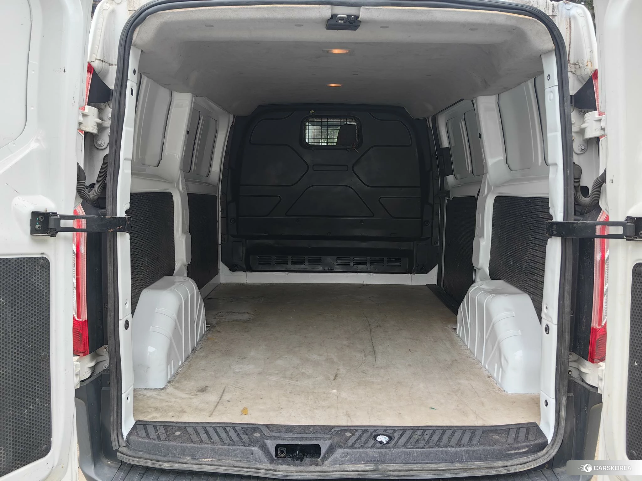 Ford Transit 2020 Белый из Китая, фото 5