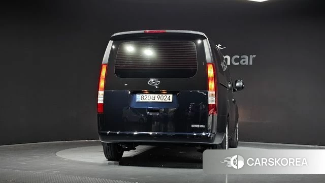 Hyundai Staria id 4835702 из Кореи 24