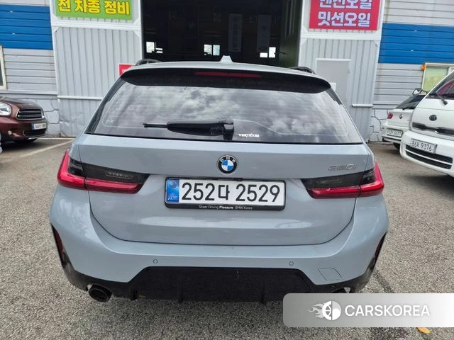 BMW 3 Series (G20) 2025 Цвет галактики из Кореи, фото 6