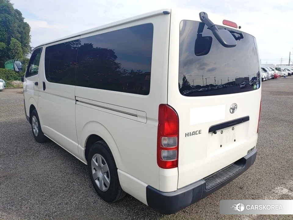 Toyota HiAce Van 2020 из Японии, фото 4