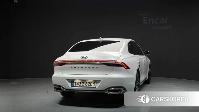 Hyundai The New Grandeur IG id 4779752 из Кореи 14