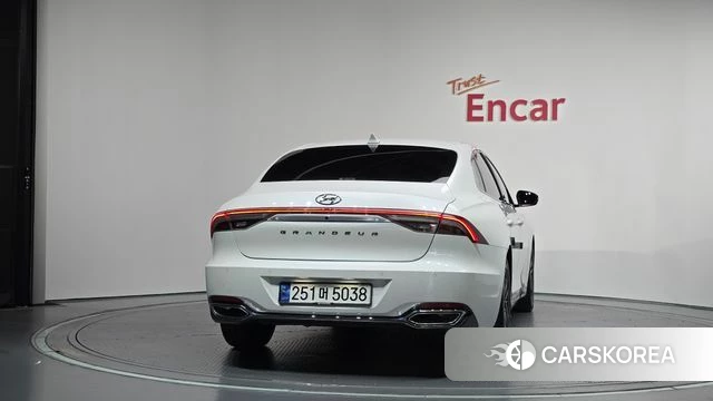 Hyundai The New Grandeur IG id 5023139 из Кореи 14