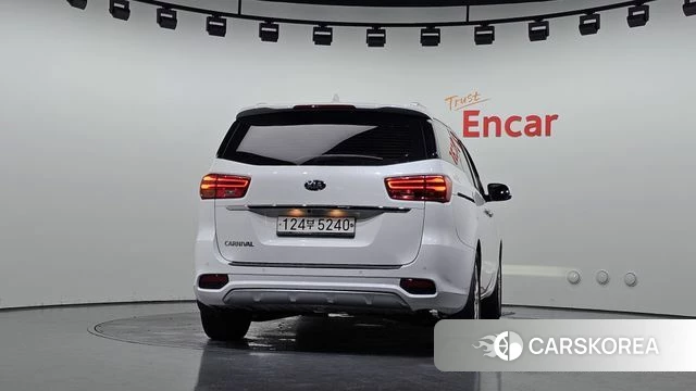 Kia The New Carnival id 4751038 из Кореи 24