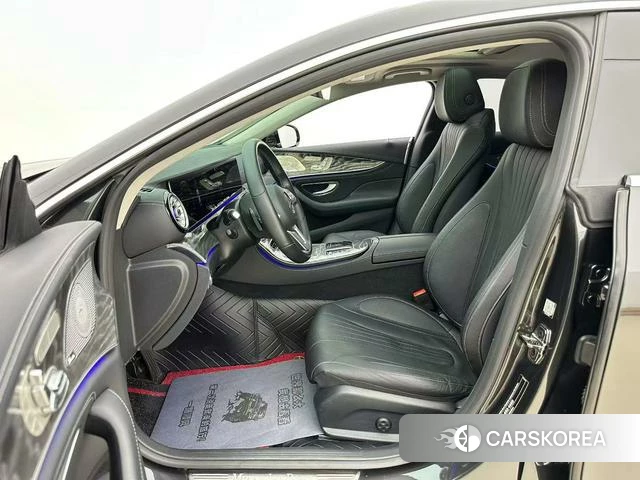 Mercedes-Benz CLS 2021 Темно-серый из Китая, фото 4