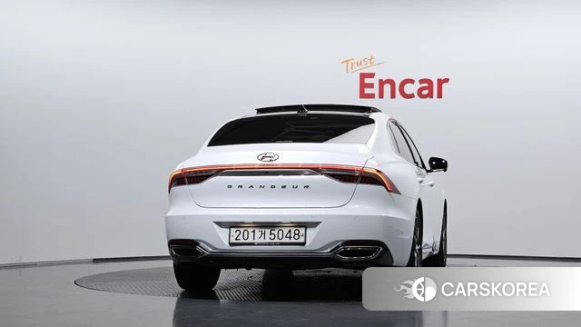 Hyundai The New Grandeur IG id 4967183 из Кореи 28