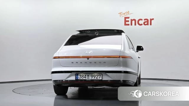 Hyundai Grandeur (GN7) id 5021375 из Кореи 31