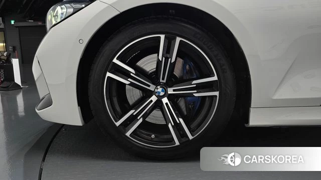 BMW 3 Series (G20) id 4935271 из Кореи 30