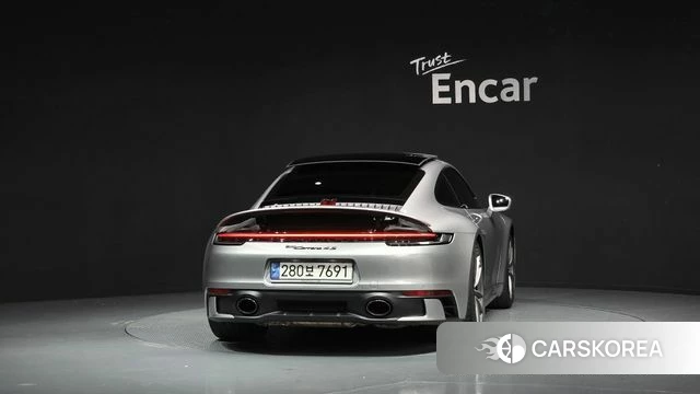 Porsche 911(992) id 4770032 из Кореи 25