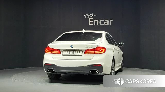 BMW 5 Series (G30) id 5042043 из Кореи 29