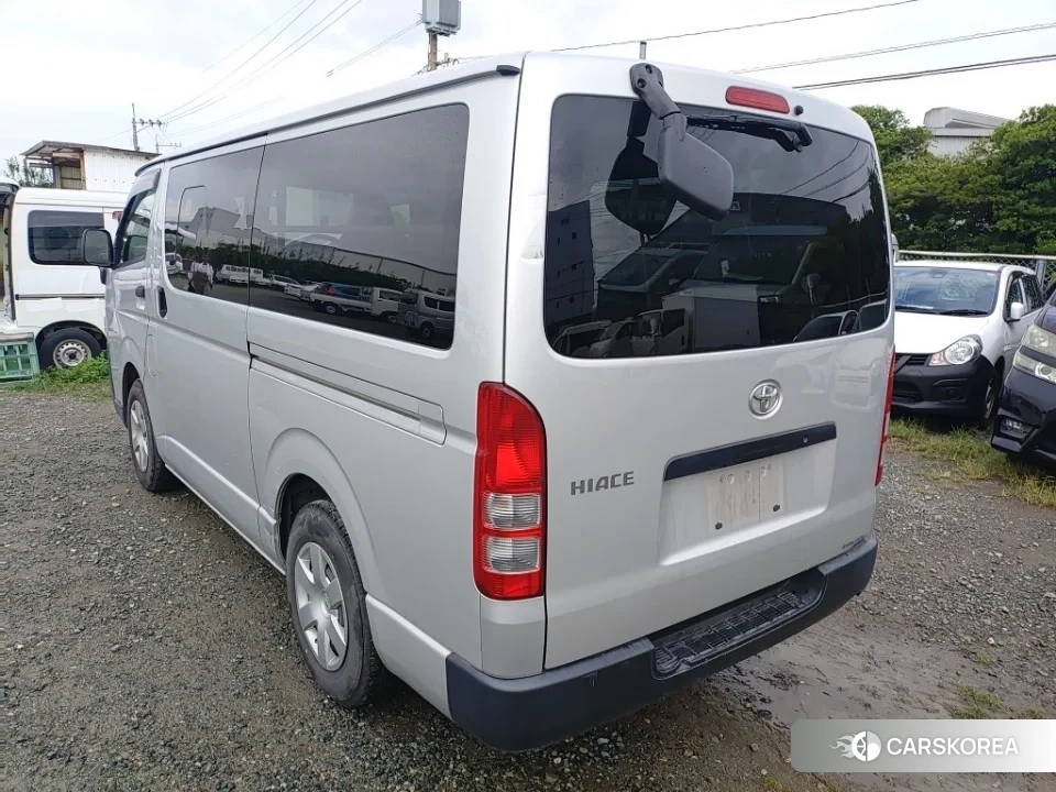 Toyota HiAce Van 2021 из Японии, фото 4