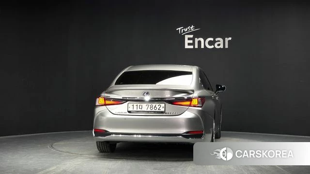 Lexus ES300h 7th generation id 4977782 из Кореи 14