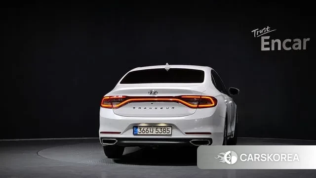 Hyundai Grandeur IG id 3677563 из Кореи 14
