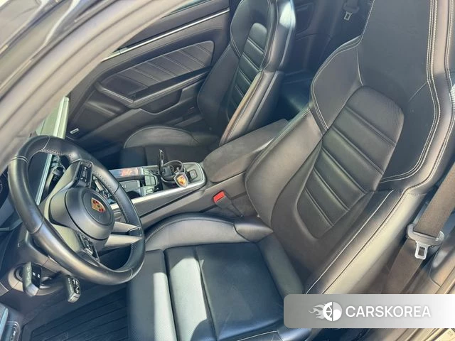 Porsche 911(992) id 4971038 из Кореи 9