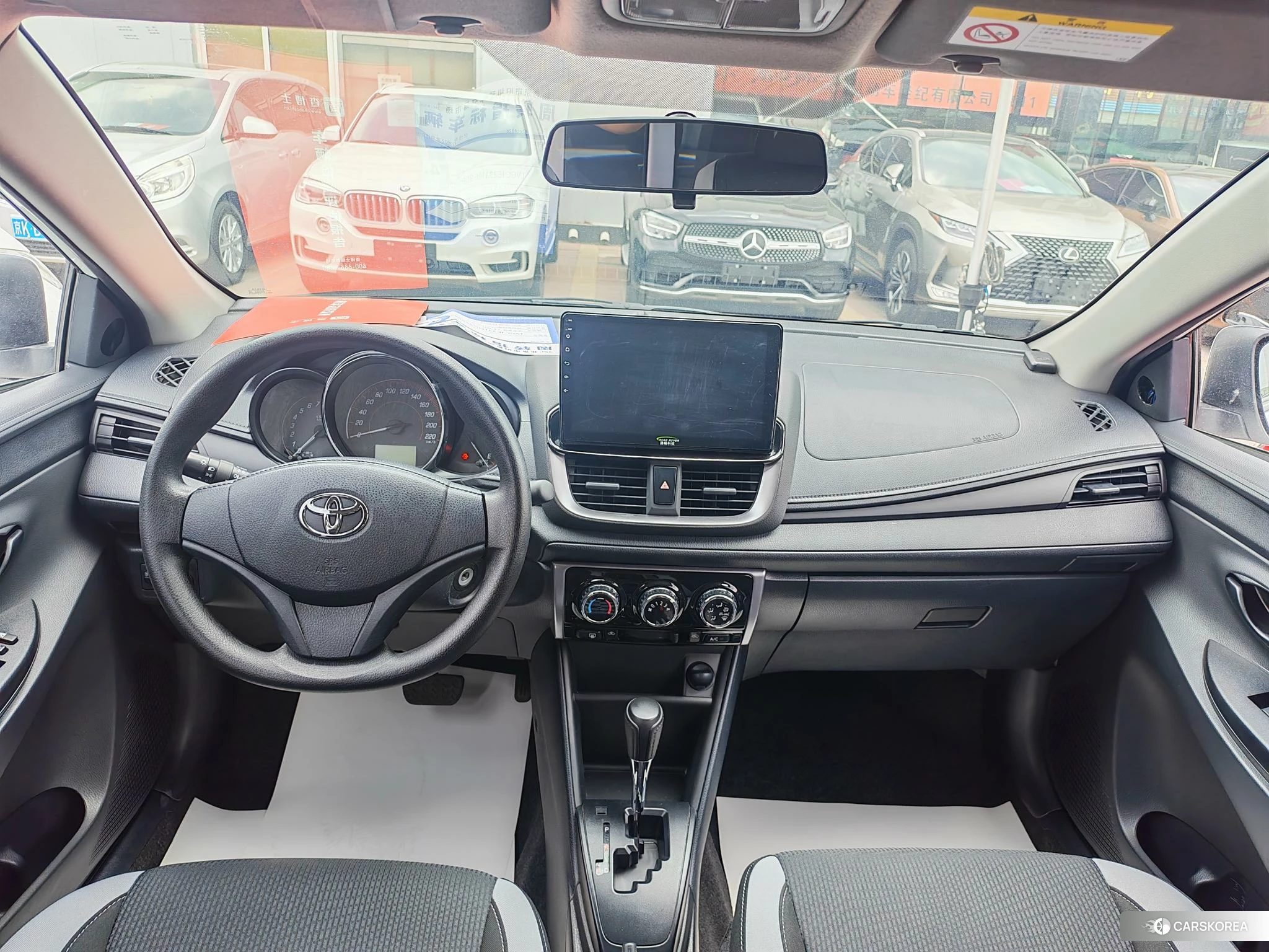 Toyota Yaris L 2021 Белый из Китая, фото 6