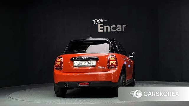 Mini Cooper D id 4998575 из Кореи 24