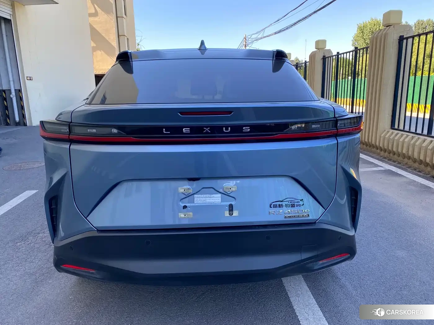 Lexus RZ 2023 Синий из Китая, фото 4