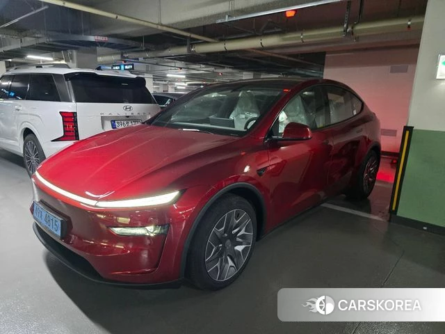 Tesla Model Y 2026 Красный из Кореи, фото 4